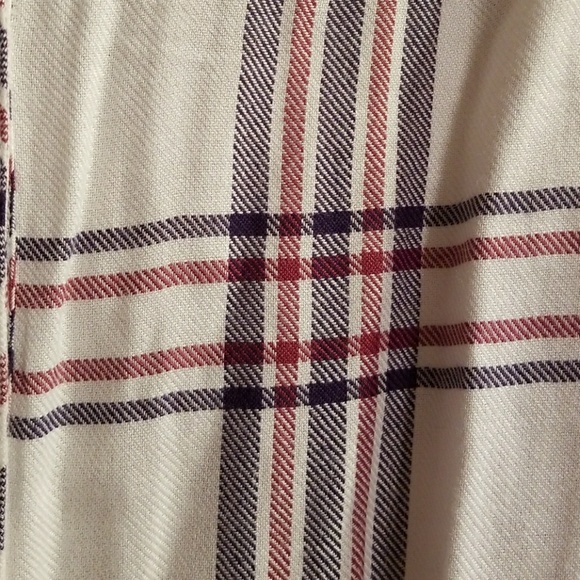 Button Down Top - Picture 2 of 4