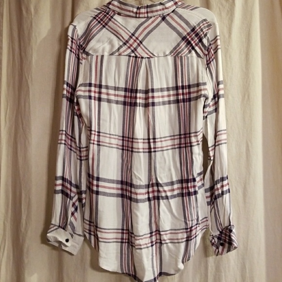 Button Down Top - Picture 3 of 4