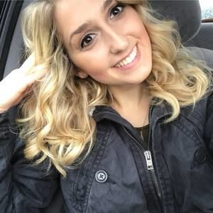 Meet your Posher, Francesca