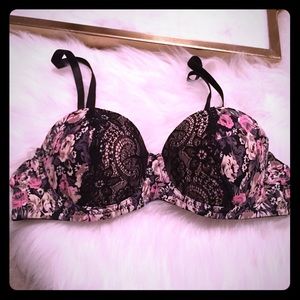 brand new 34B bra