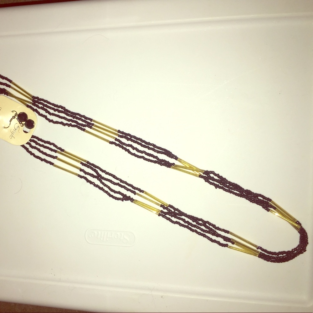 Black & gold beaded necklace
