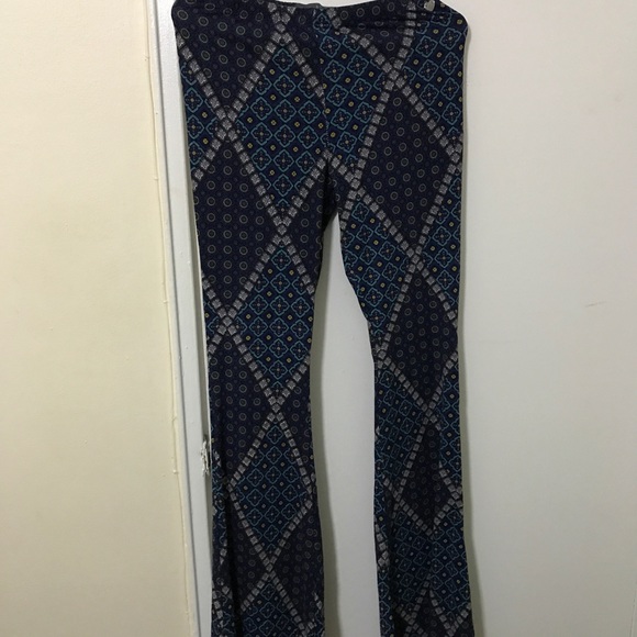 Nice pants - Picture 2 of 3