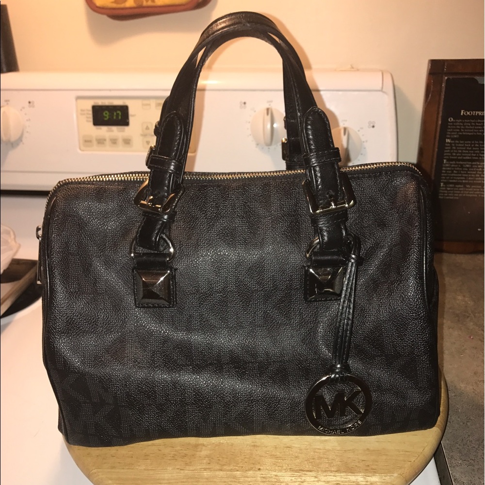 Michael Kors purse