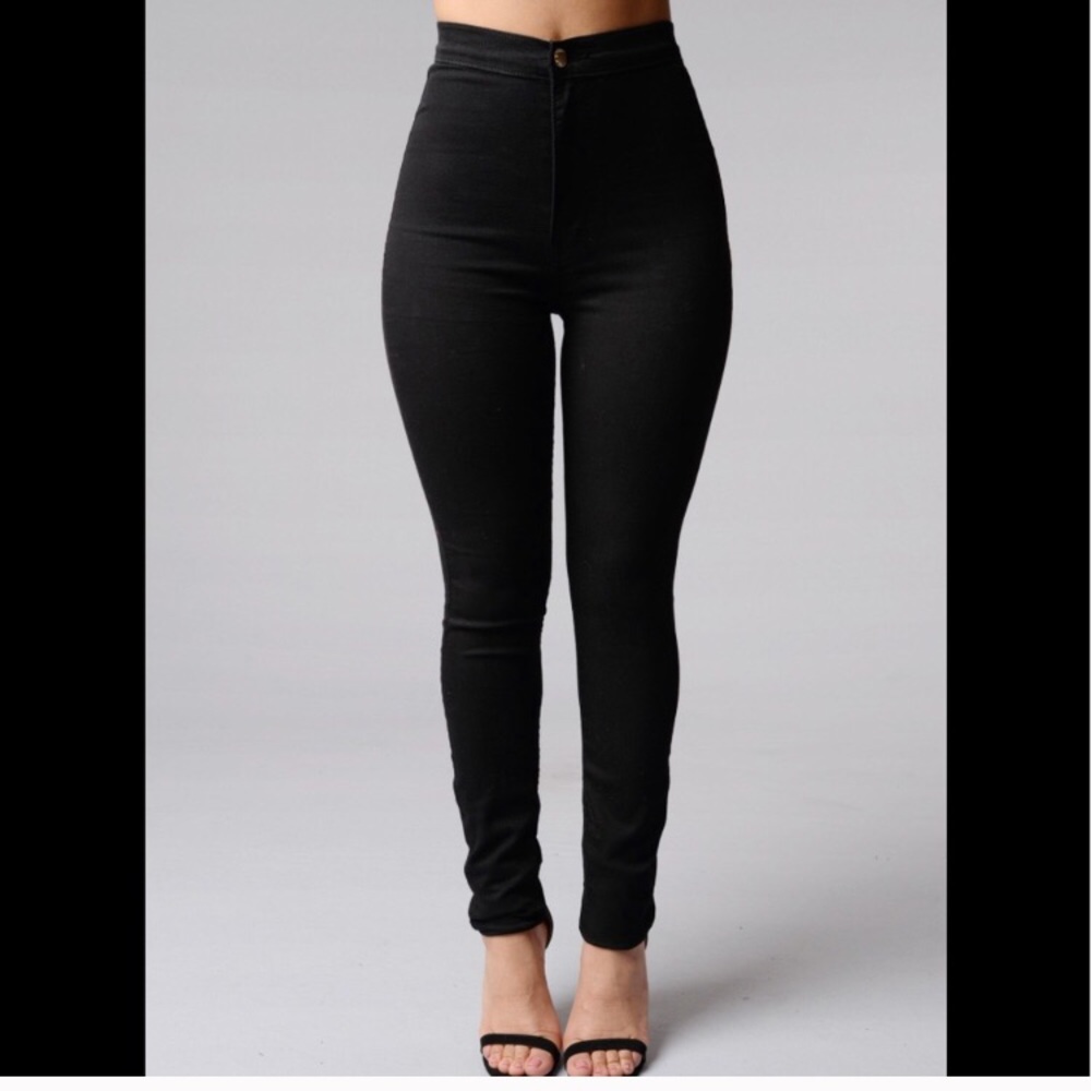 Black high waisted jeans