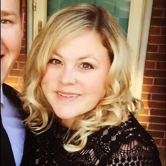 Meet your Posher, Amanda - Picture 1 of 1