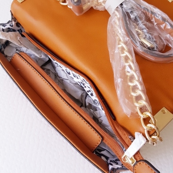 Was $45 Chic Crossbody Bag - Picture 9 of 11