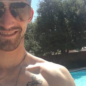 Meet your Posher, Adam