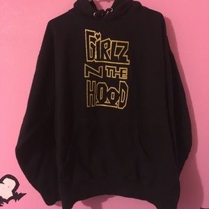 Girlz n the hood sweater