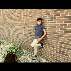 Meet your Posher, Lyonel