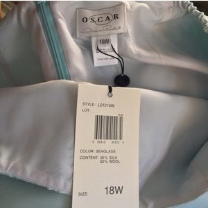 NWT Oscar de la Renta silk skirt...Size 18W