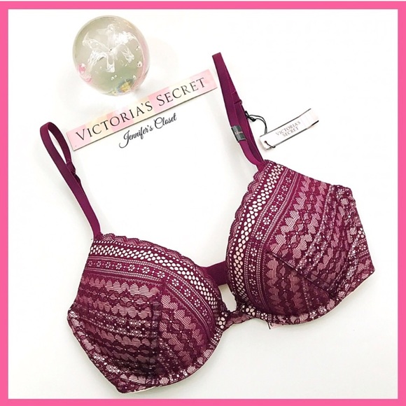 Victoria's Secret Other - •Victoria’s Secret• Padded plunge bra w/underwire