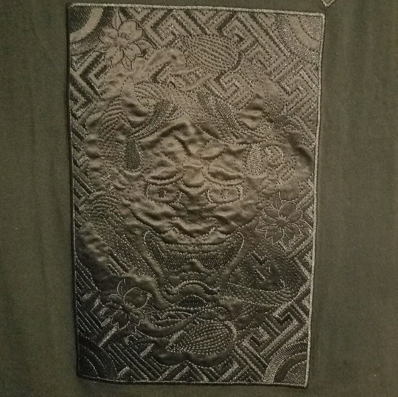 Black Kaviar - Picture 3 of 3