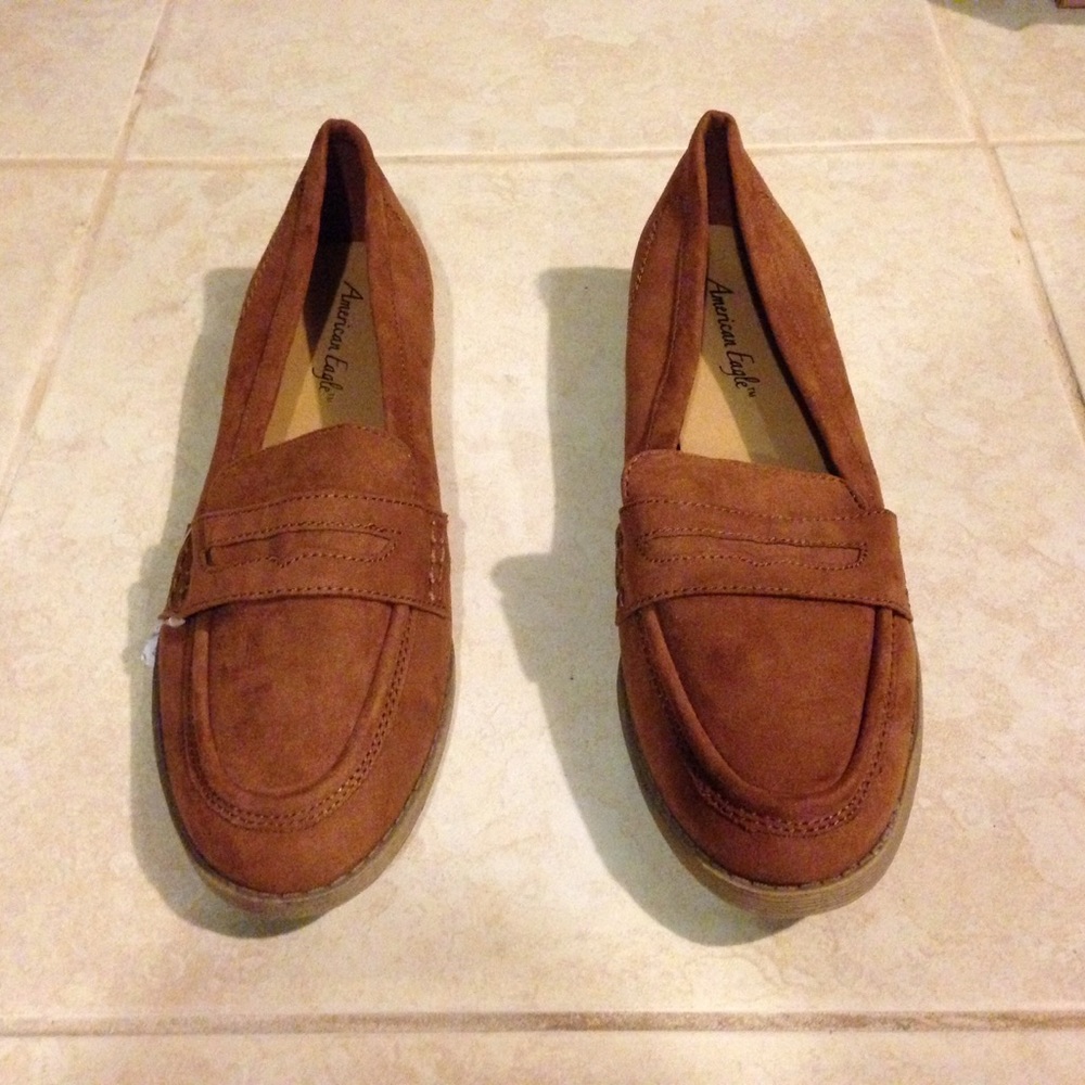 American Eagle Brown Felt Shoes