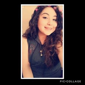 Meet your Posher, Candace