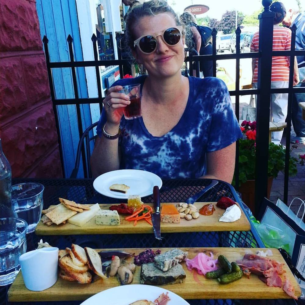 Meet your Posher, Lucy