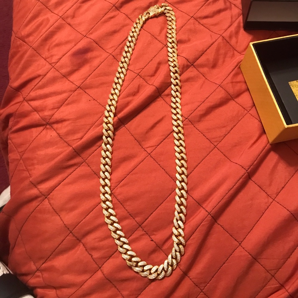 18K Diamond Cuban Link Chain