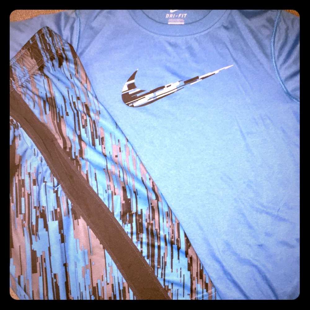 Youth M Nike Dri-Fit T-Shirt and Shorts. Like New