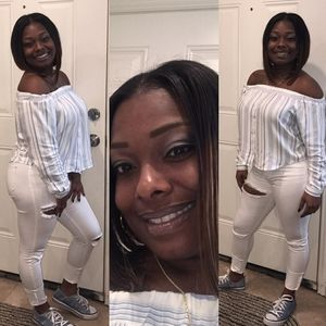 Meet your Posher, Sade