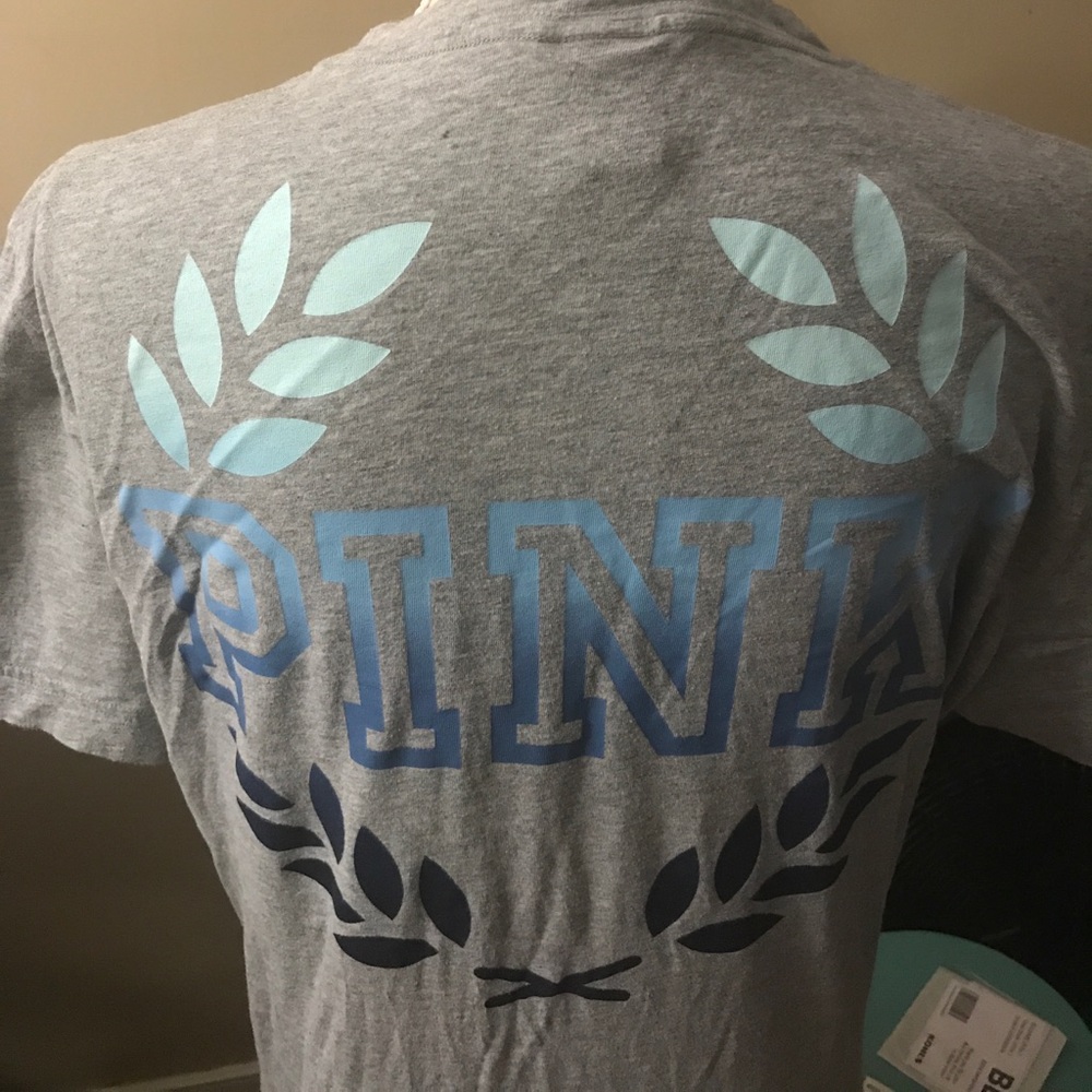 VS PINK T-Shirt size Large