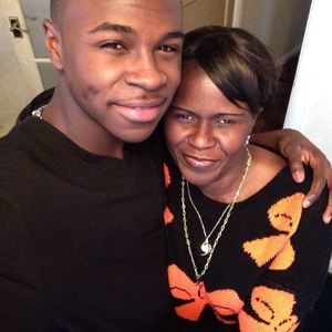 Meet your Posher, Alicia