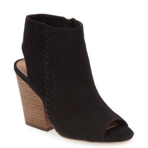 Steve Madden Mingle Peep-toe booties