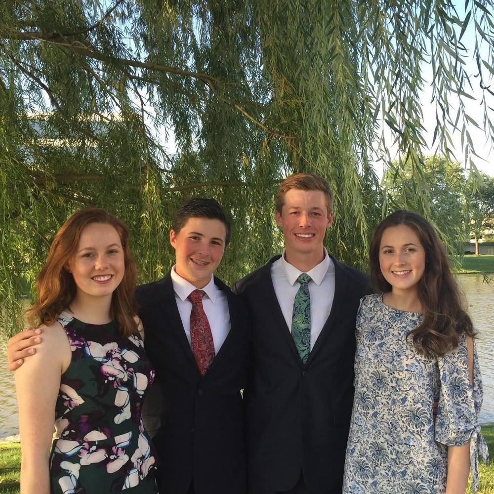 Meet your Posher, Claire