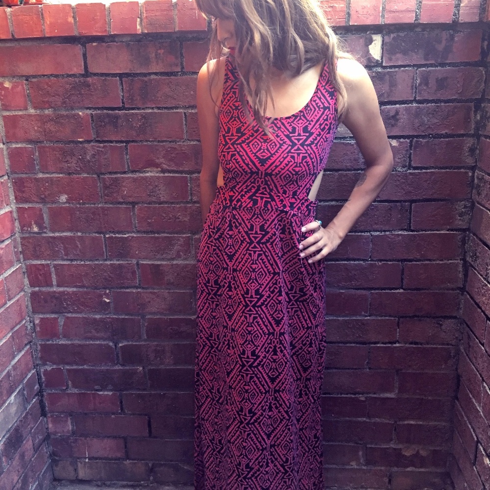 Open Side Boho Aztec Maxi Dress size Small