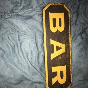 BAR sign