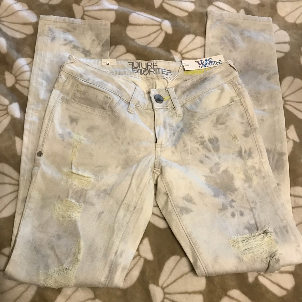 Future Favorites Skinny Jeans