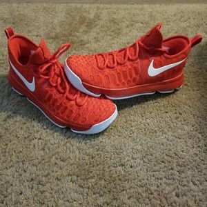 Nike ZOOM KD 9
