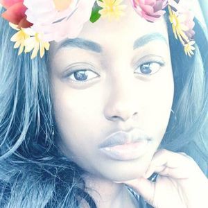 Meet your Posher, Cierra