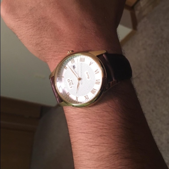 Watch - Picture 2 of 2