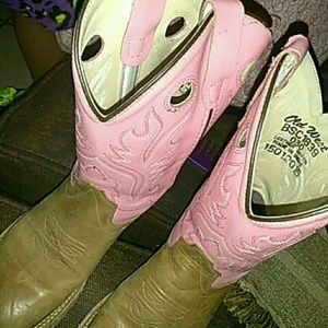 Girls cowboy boots