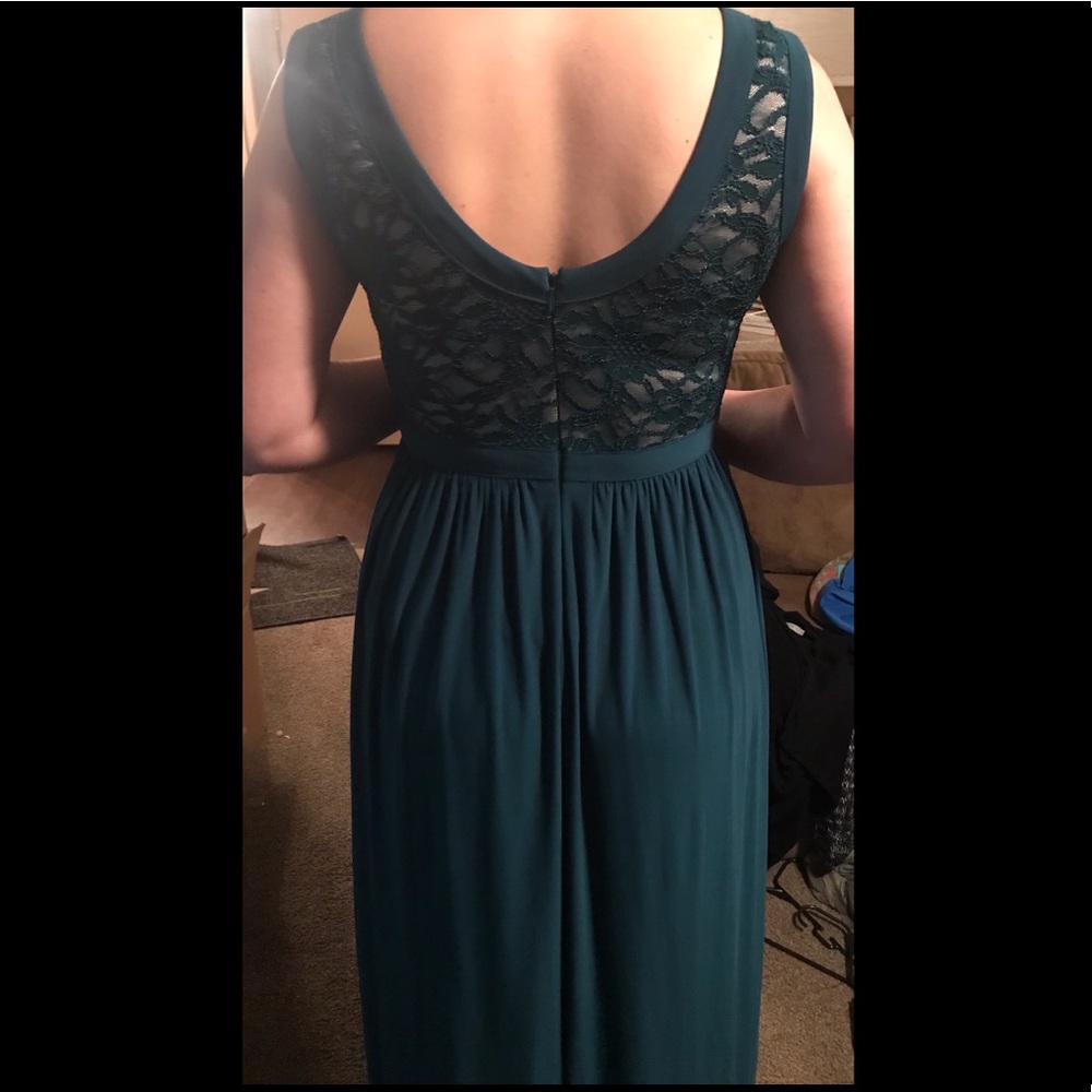 Beautiful long formal dress!