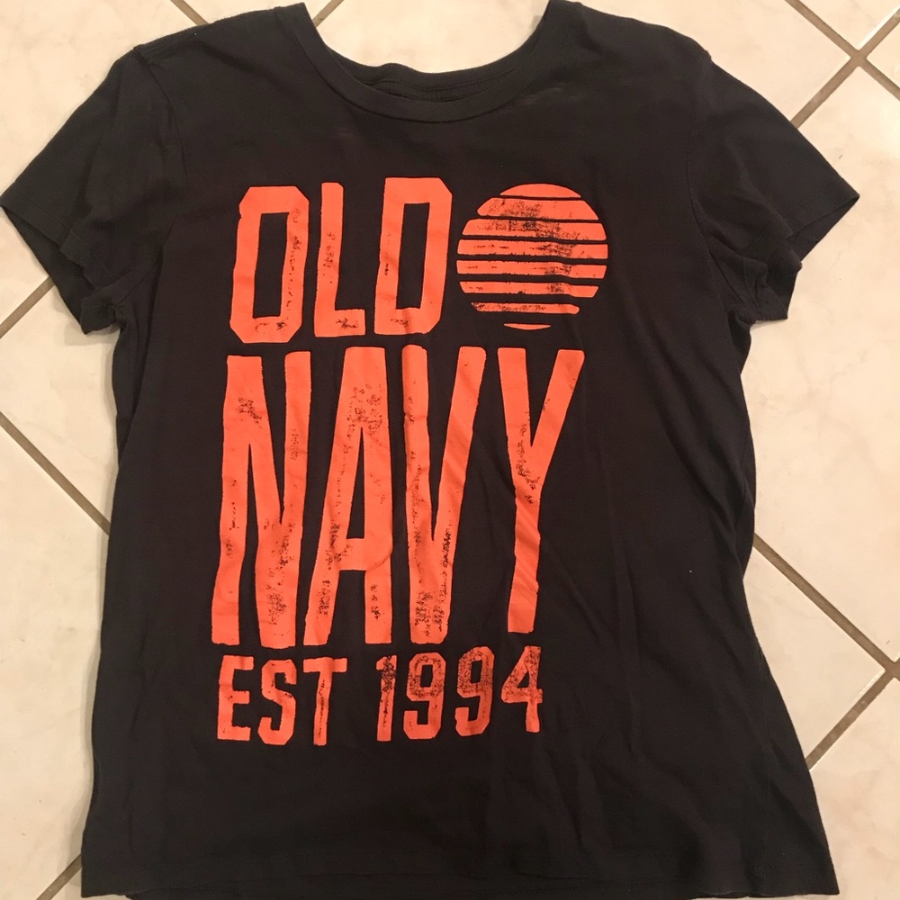 Old Navy barely worn Ladies T-shirt