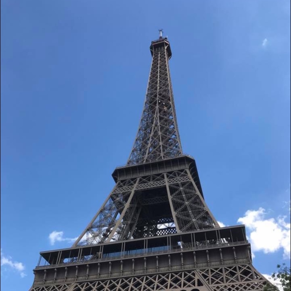 Meet your Posher, Weiyi