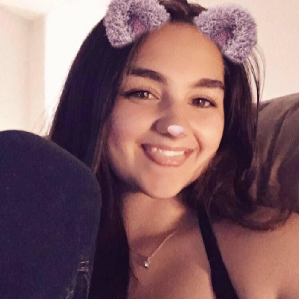 Meet your Posher, Ashley