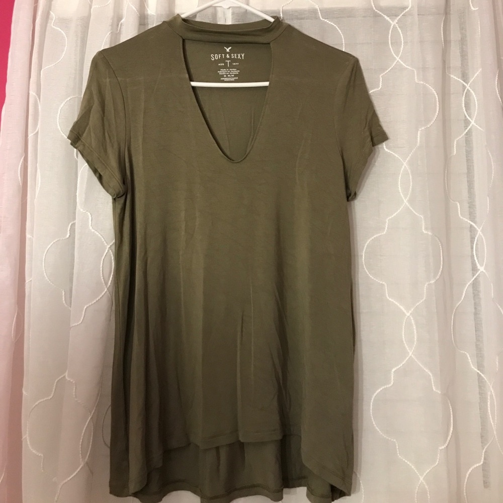 American Eagle shirt