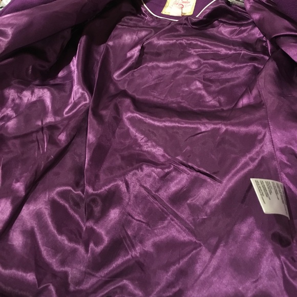 Purple coat. - Picture 4 of 8