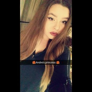 Meet your Posher, Lexi