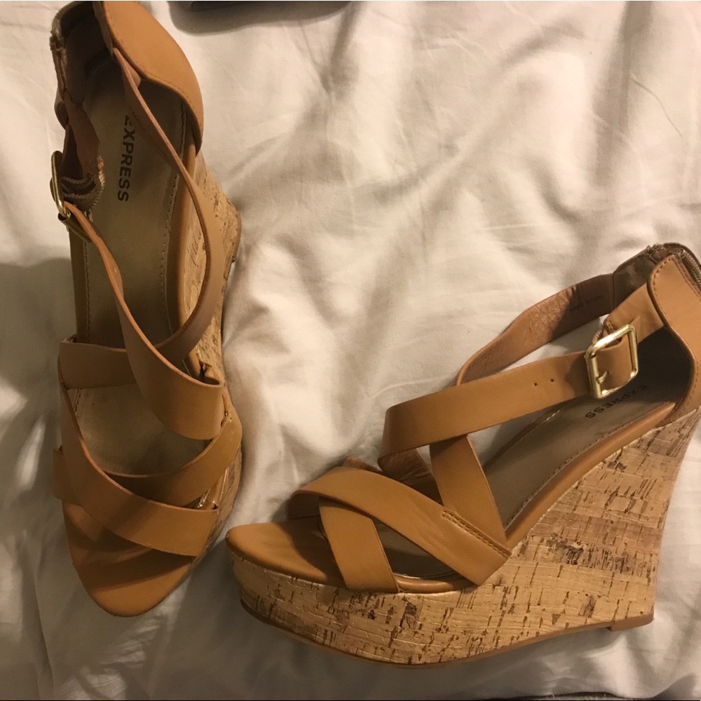 Express Wedge Sandals