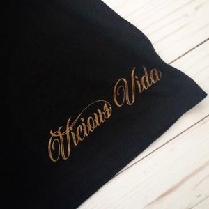 Meet your Posher, Victoria