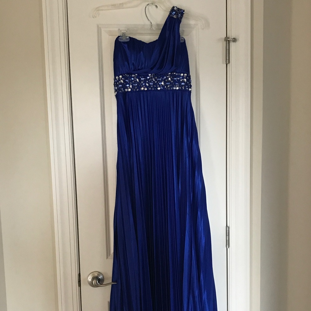 Xoxo royal blue formal dress - Picture 1 of 2