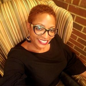 Meet your Posher, Michele