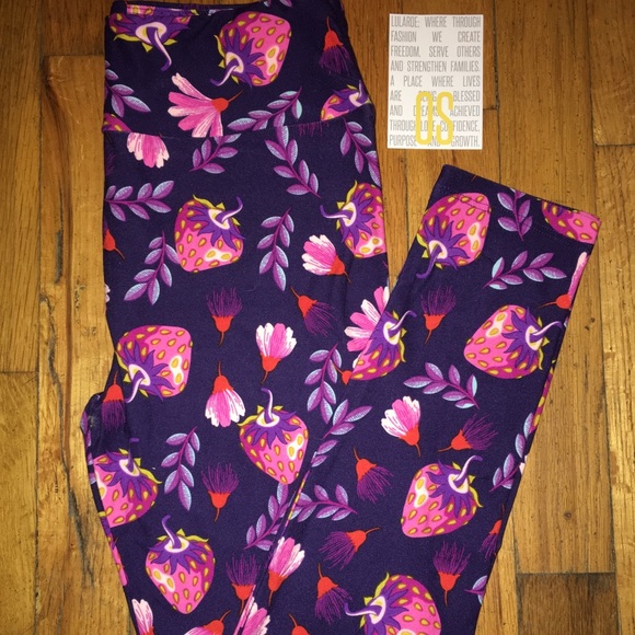 LuLaRoe OS Strawberry Leggings - Picture 1 of 4