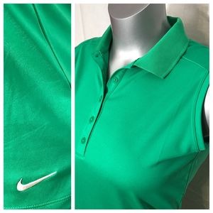 Nike Women's Golf DRI-FIT Green Shirt - Medium