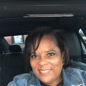 Meet your Posher, Charisse