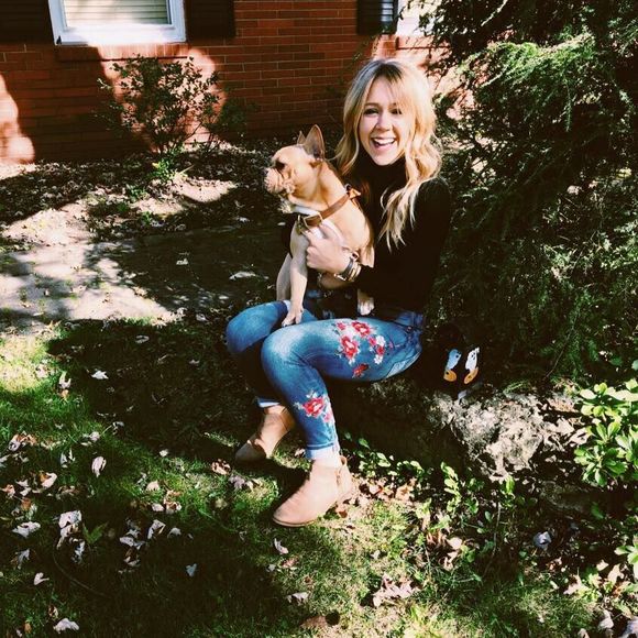 Meet your Posher, Julia - Picture 1 of 1