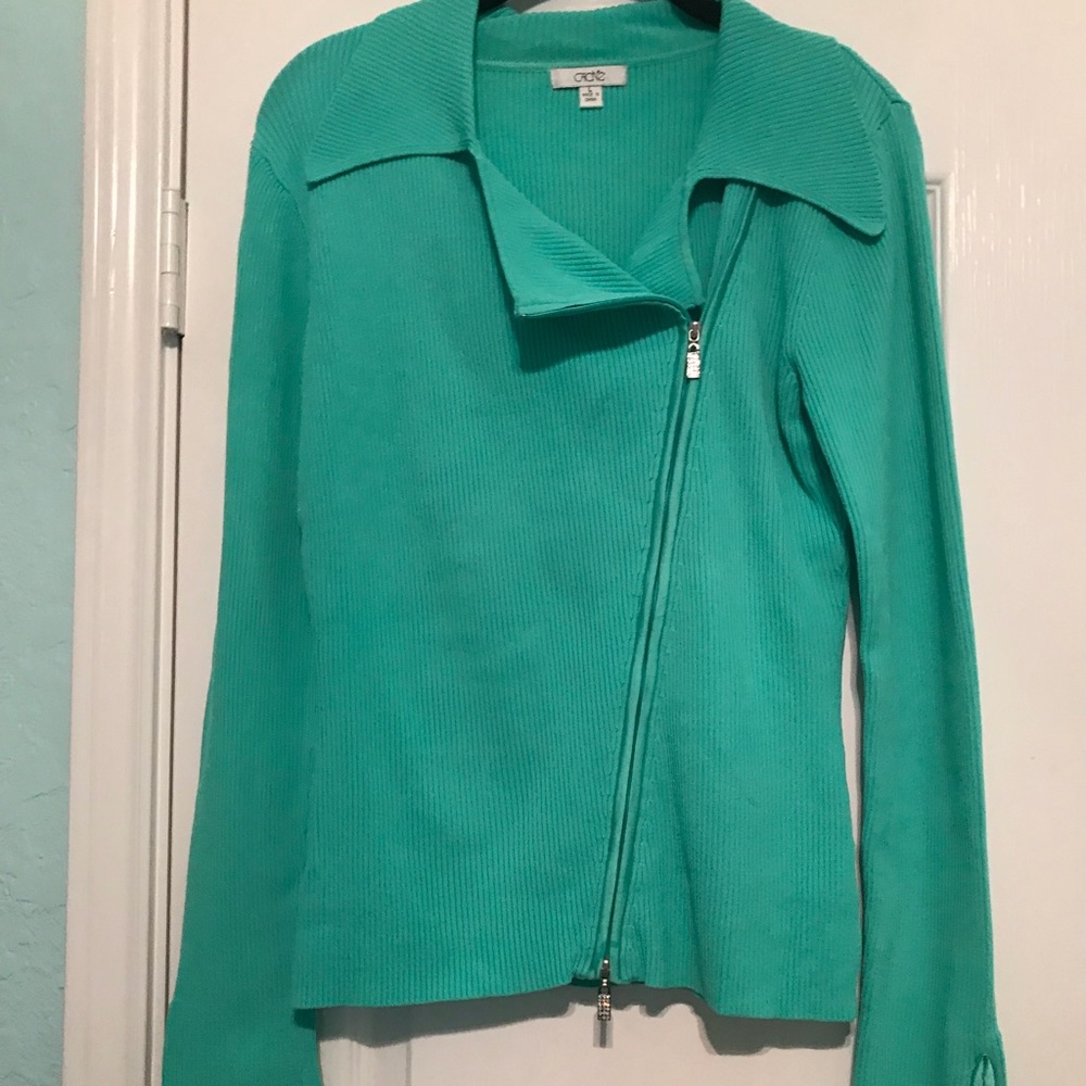 Cache Sweater