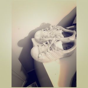 Kids white adidas shell toe size 12